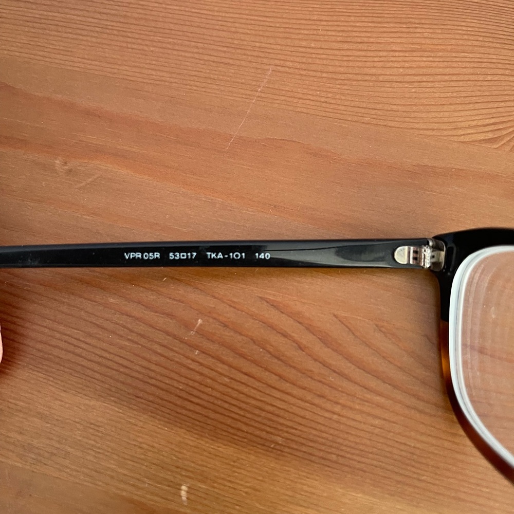 Prada frames - Picture 4 of 5